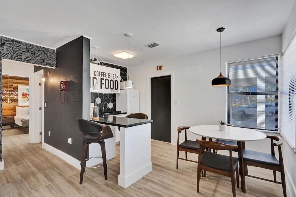 Hollywood Apartments Host By Beenomad 外观 照片